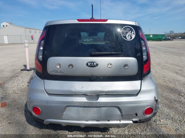 KNDJP3A55J7576218 KIA SOUL +