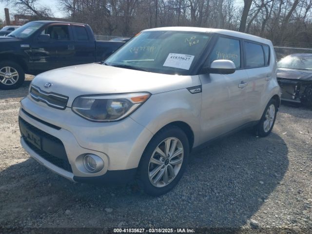 KNDJP3A55J7576218 KIA SOUL +