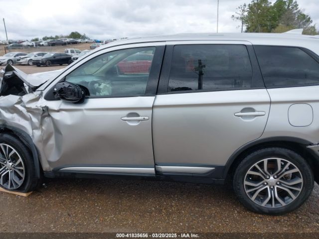 JA4AD2A32JJ002416 Mitsubishi Outlander Es