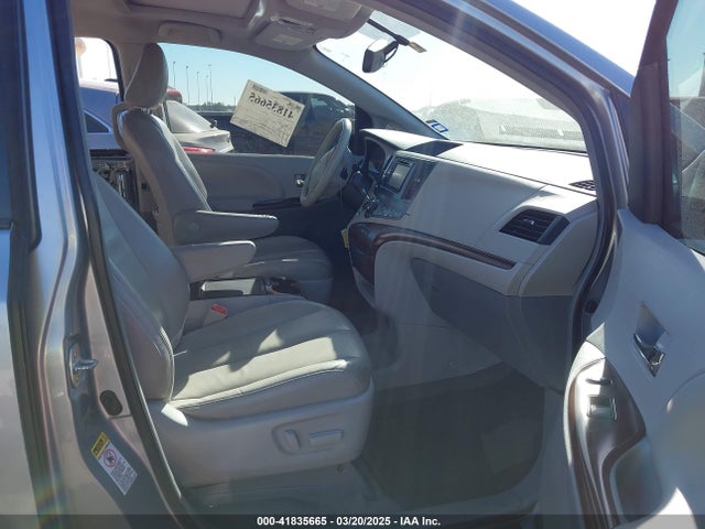 5TDYK3DC7ES447903 Toyota Sienna Xle V6 8 Passenger