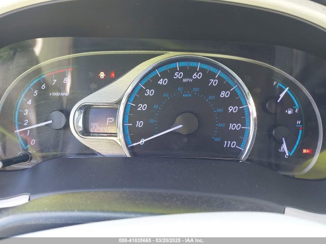 5TDYK3DC7ES447903 Toyota Sienna Xle V6 8 Passenger