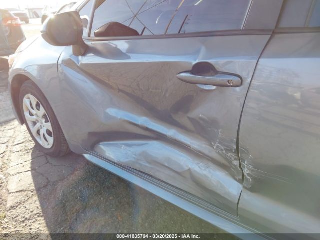 5YFB4MDE2RP157932 Toyota COROLLA LE