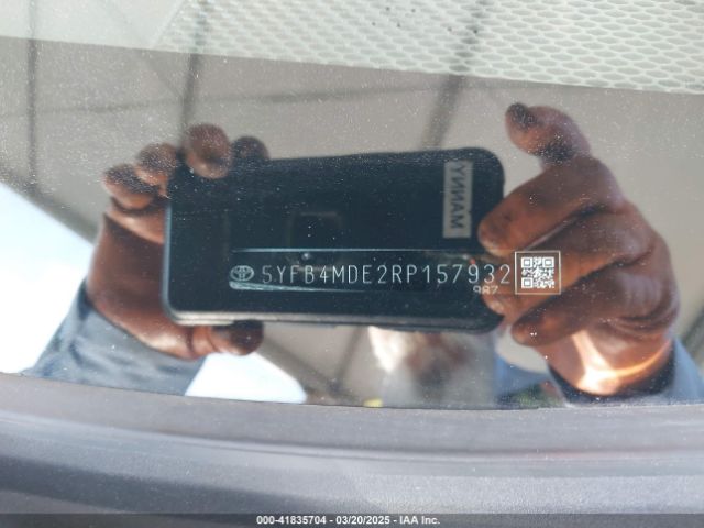 5YFB4MDE2RP157932 Toyota COROLLA LE
