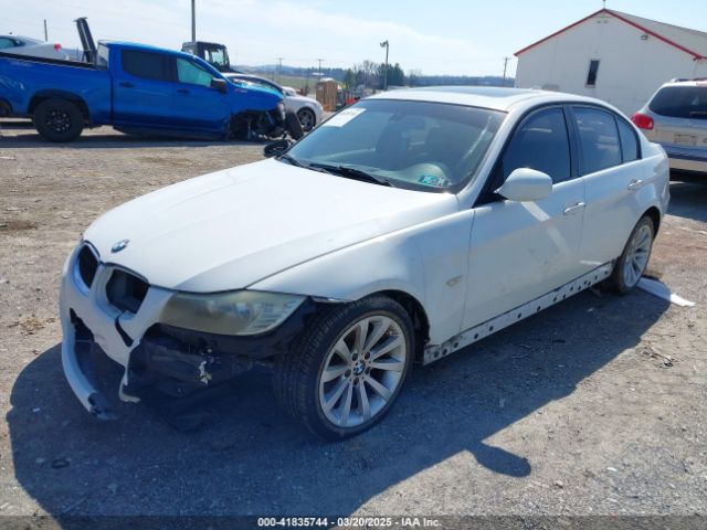 2011 BMW 328I WBAPH7G5XBNM56334 Photo 1
