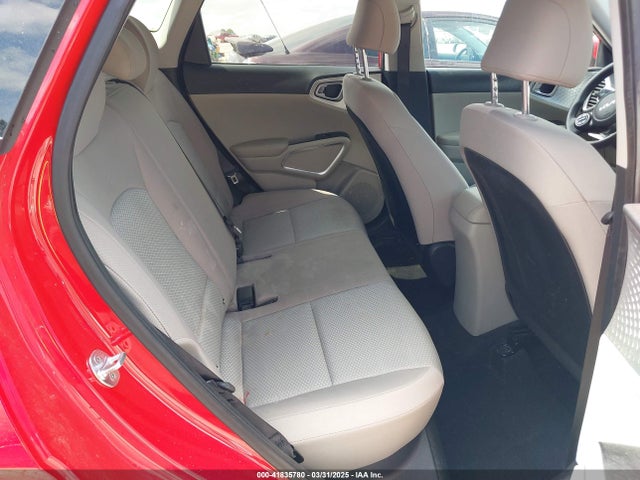KNDJ23AU8R7223814 KIA SOUL LX