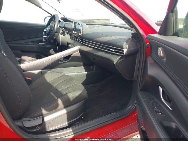 KMHLN4AG3NU366905 Hyundai ELANTRA SEL