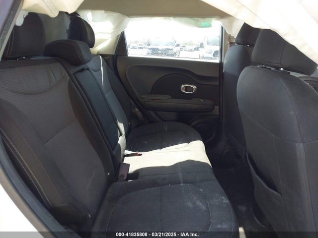 KIA SOUL + 2017 KNDJP3A56H7415368 Image 8
