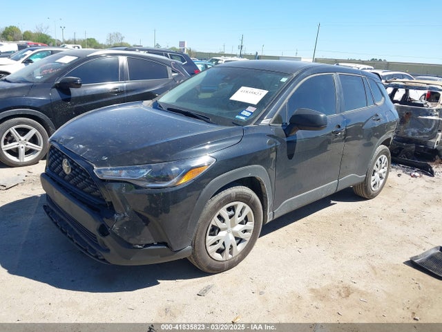 7MUAAAAG7NV029962 Toyota Corolla Cross L