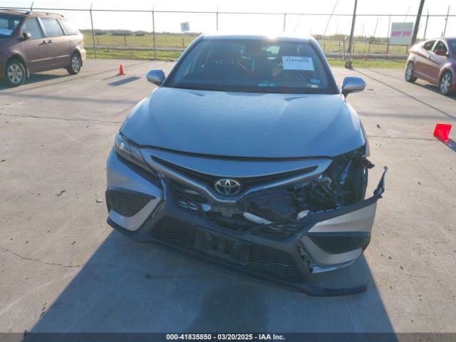 4T1T11AK3MU431765 Toyota CAMRY SE