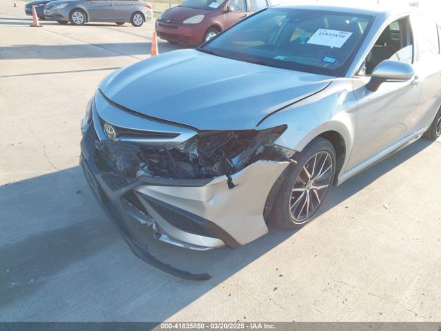 4T1T11AK3MU431765 Toyota CAMRY SE