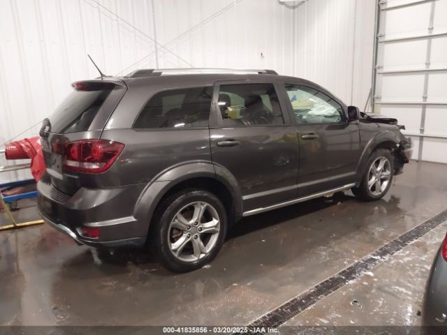 3C4PDCGB5HT517269 Dodge Journey Crossroad