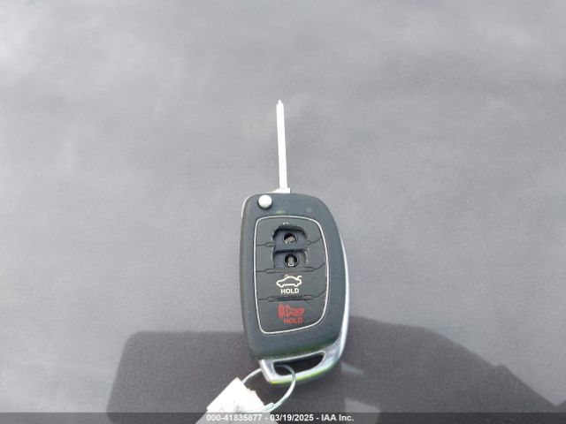 5NPE24AF4FH204726 Hyundai SONATA SE