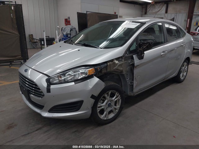 Ford FIESTA SE 2015 3FADP4BJXFM133631 Image 2