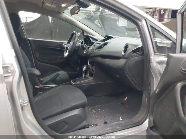 Ford FIESTA SE 2015 3FADP4BJXFM133631 Image 5