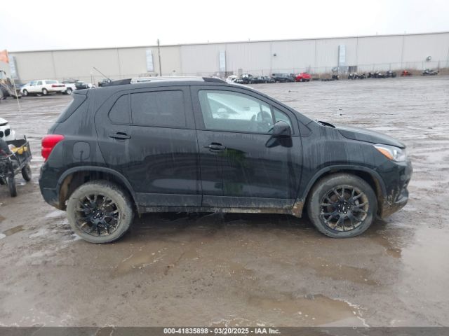 KL7CJPSM5NB525079 Chevrolet Trax Awd Lt