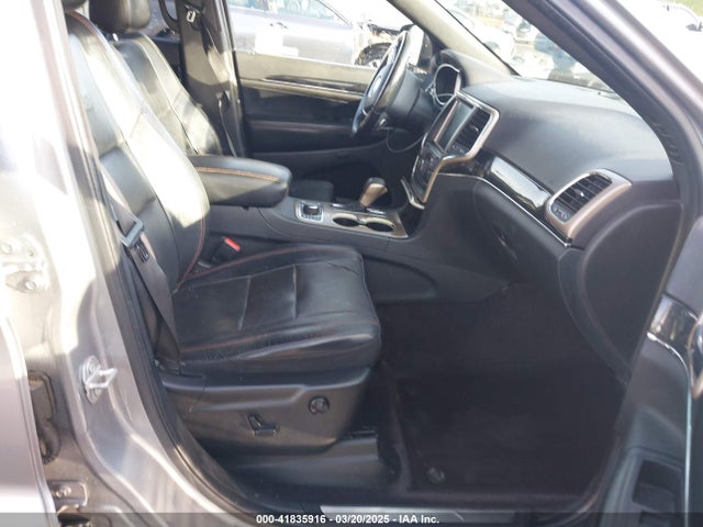 1C4RJFBM3GC358077 Jeep Grand Cherokee Limited 75th Anniversary
