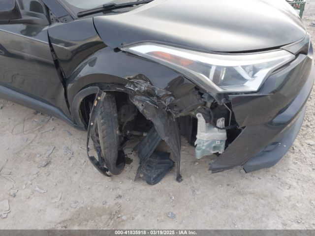 NMTKHMBX9JR001731 Toyota C-hr Xle Premium