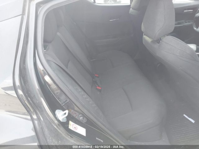 NMTKHMBX9JR001731 Toyota C-hr Xle Premium