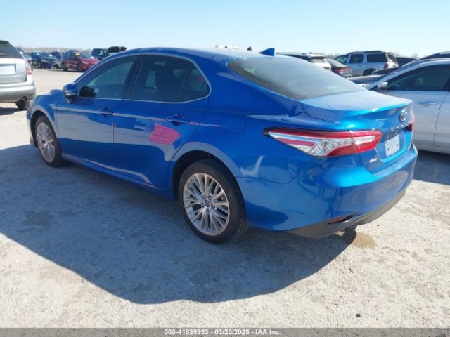 4T1B21HK9KU011245 Toyota Camry Hybrid Xle