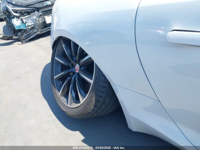 SAJWA6ATXG8K29429 Jaguar F-Type