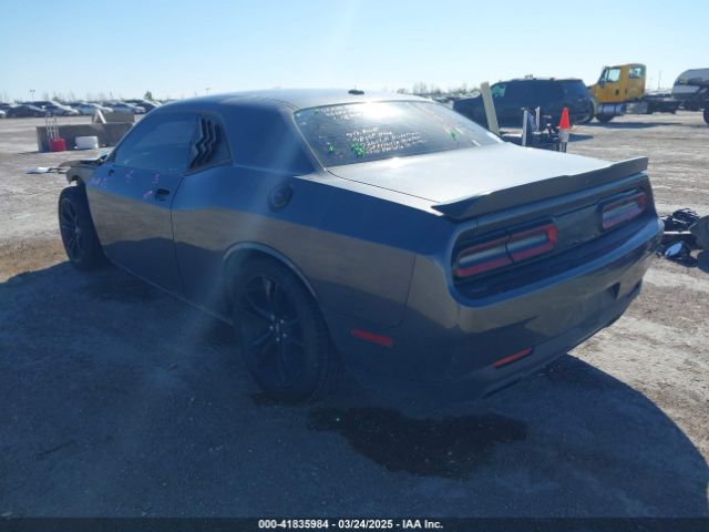 2C3CDZAG6JH310690 Dodge Challenger Sxt
