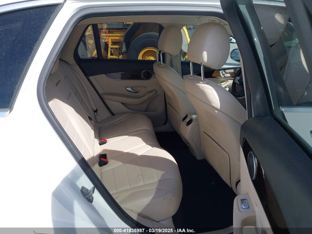 WDC0G4JB3KV150851 Mercedes-Benz GLC 300