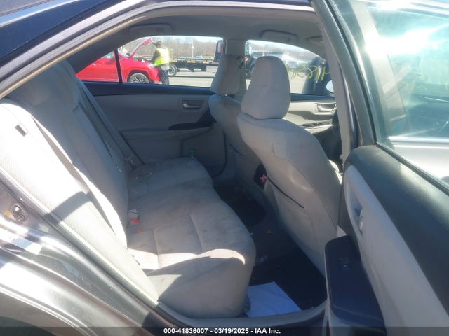 4T1BF1FK5HU338970 Toyota CAMRY LE