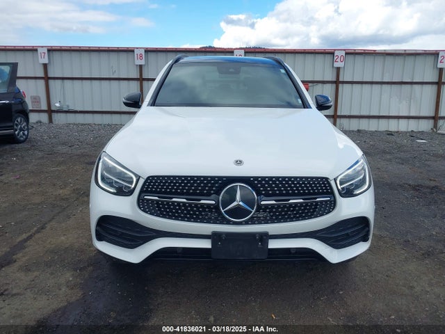 W1N0G8EBXNV390709 Mercedes-Benz Glc 300 4matic Suv