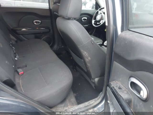KNDJX3A54E7015143 KIA Soul !
