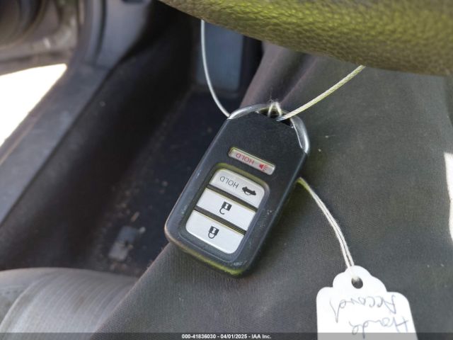 1HGCV1F14KA144587 Honda ACCORD LX