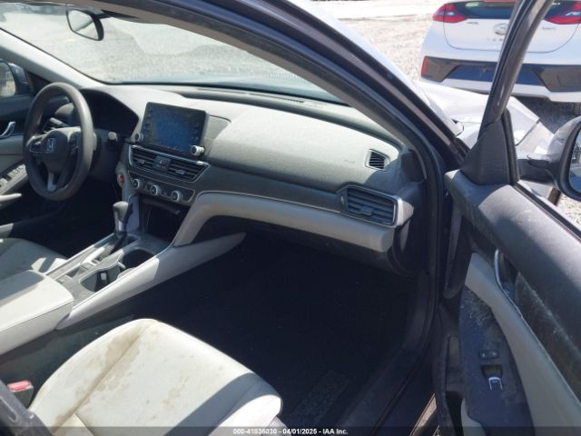 1HGCV1F14KA144587 Honda ACCORD LX