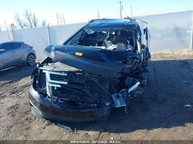 1GNSKHKC4KR400321 Chevrolet Suburban Lt