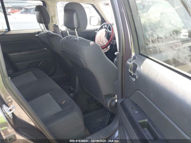 1C4NJRBB2GD669119 Jeep Patriot Sport