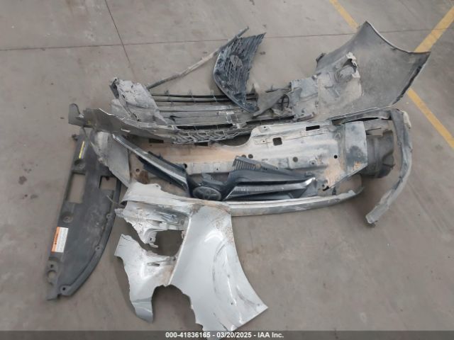 5TDKZ3DC2LS065051 Toyota SIENNA LE