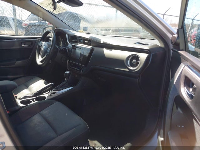 2T1BURHE8HC894476 Toyota COROLLA LE