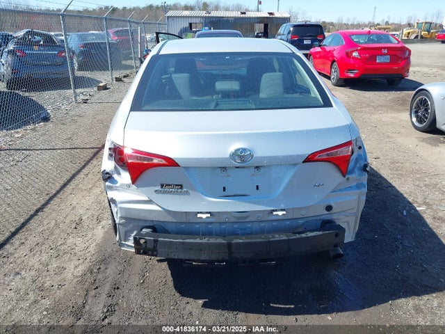 2T1BURHE8HC894476 Toyota COROLLA LE