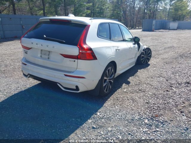 YV4L12RW3P1332481 Volvo Xc60 B5 Plus Dark Theme