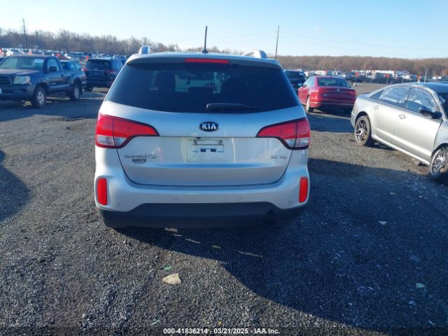 5XYKUDA74FG634947 KIA Sorento Ex V6