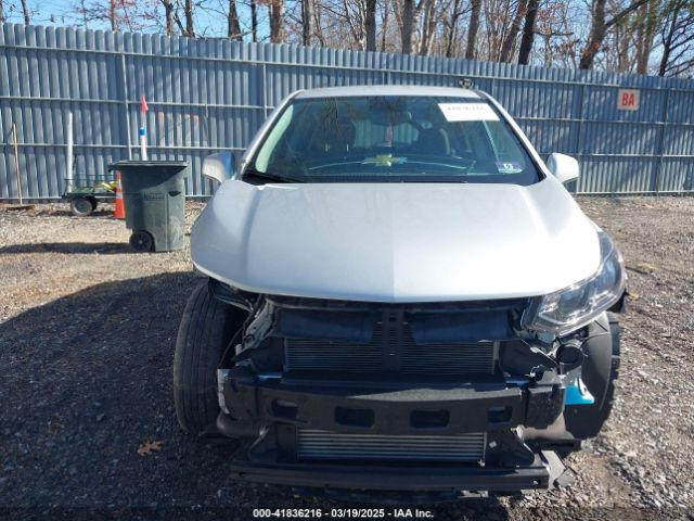 3GNCJKSB0HL287916 Chevrolet TRAX LS