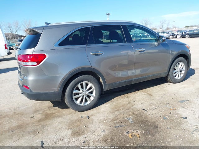 5XYPG4A3XHG204532 KIA Sorento 2.4l Lx