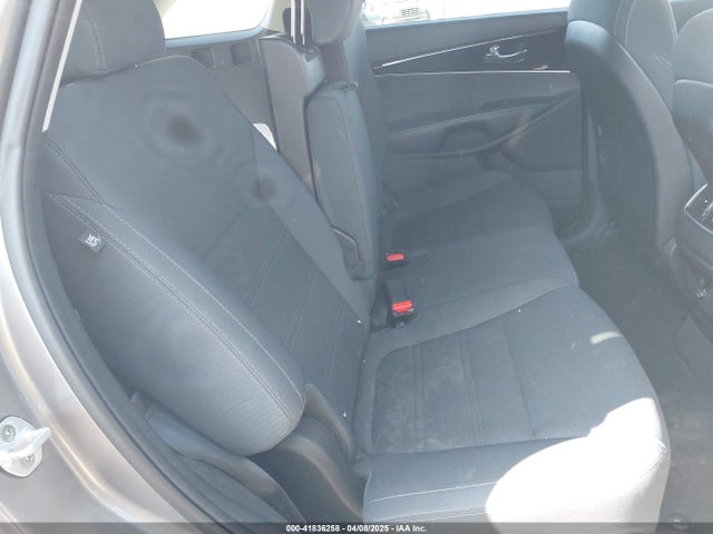 5XYPG4A3XHG204532 KIA Sorento 2.4l Lx