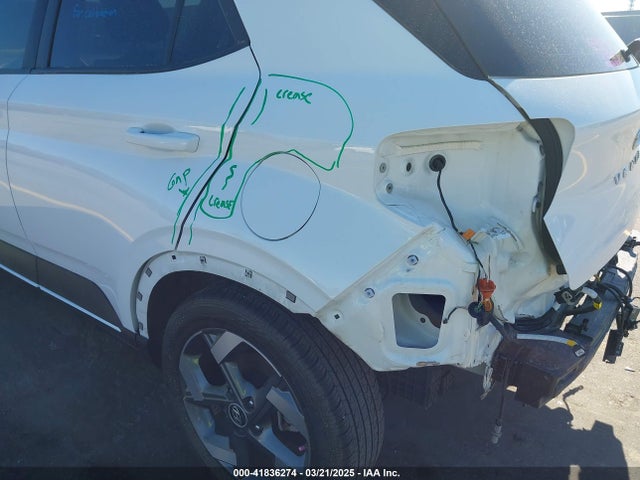 KMHRC8A36PU225589 Hyundai Venue Limited