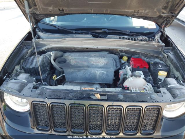 ZACNJBBB9LPL96907 Jeep Renegade Altitude 4x4