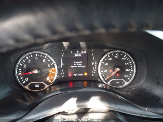 ZACNJBBB9LPL96907 Jeep Renegade Altitude 4x4