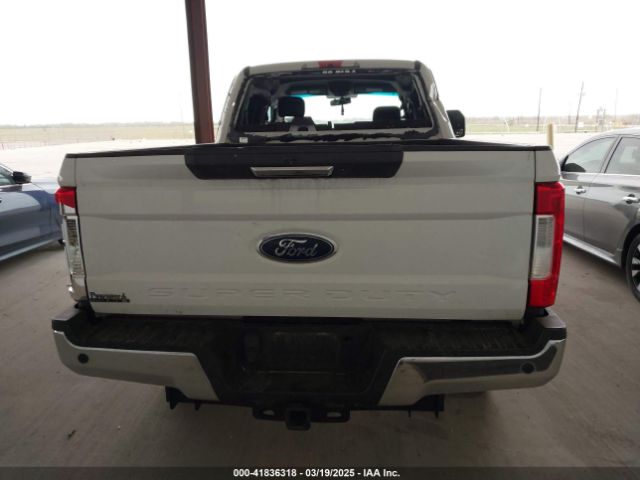 1FT7W2BT9JEC18040 Ford F-250 Lariat