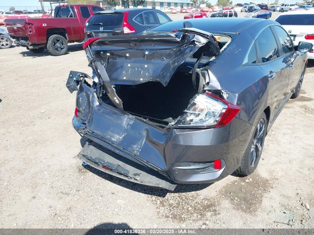 JHMFC1F93JX013362 Honda Civic Touring