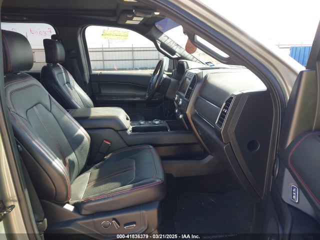 1FMJU2AT6KEA37892 Ford Expedition Limited