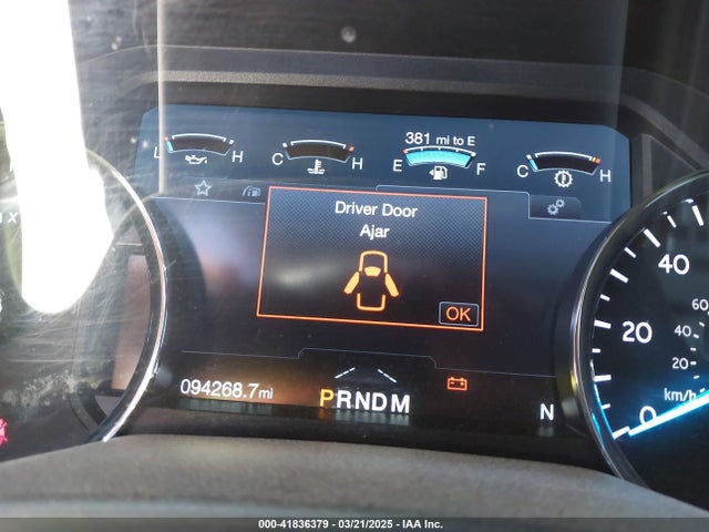 1FMJU2AT6KEA37892 Ford Expedition Limited