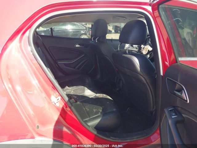 WDCTG4GB4FJ069553 Mercedes-Benz Gla 250 4matic
