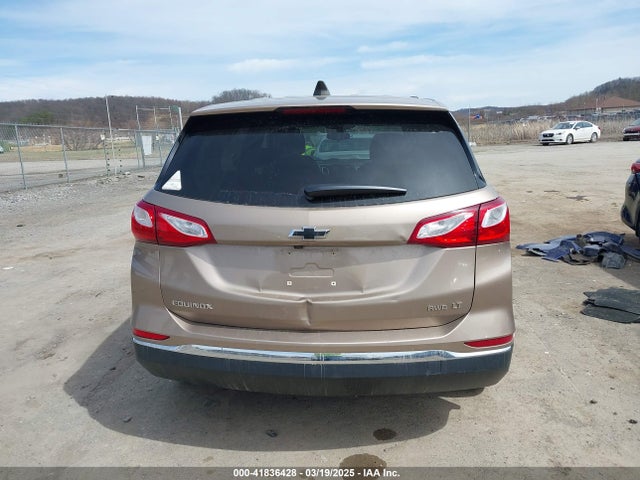 Chevrolet EQUINOX LT 2018 2GNAXSEV9J6337699 Image 16